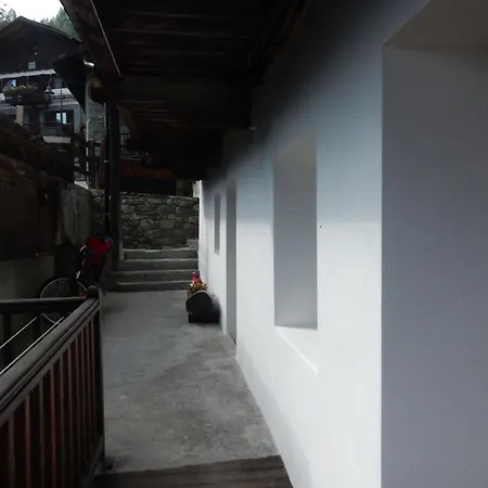 Elena Apartment *